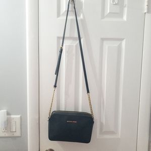 Michael Kors Jet Set Crossbody